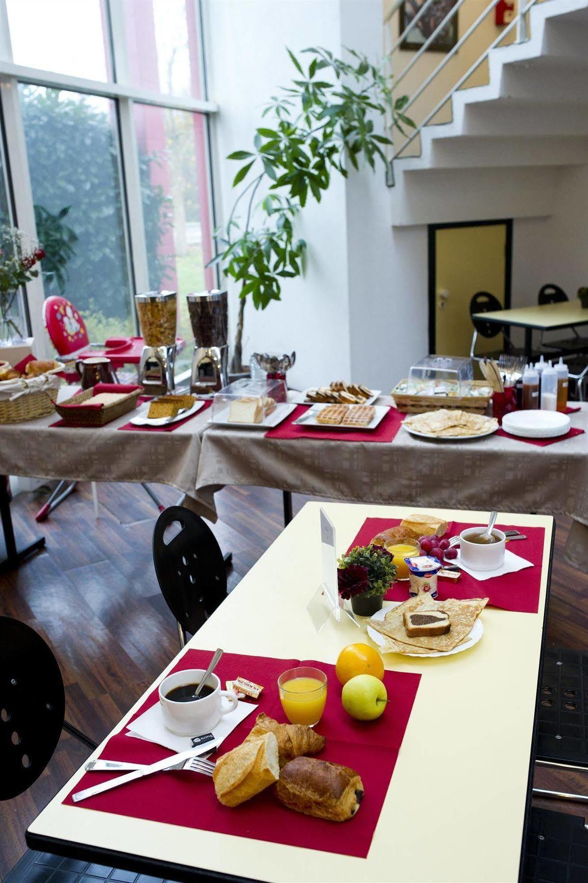 Hotel Cerise Auxerre Moneteau Luaran gambar